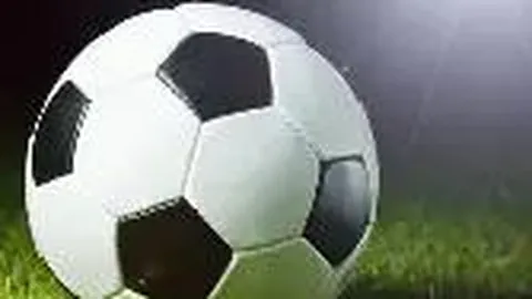 袁悦女双组合澳网次轮惜败，止步2-0败局